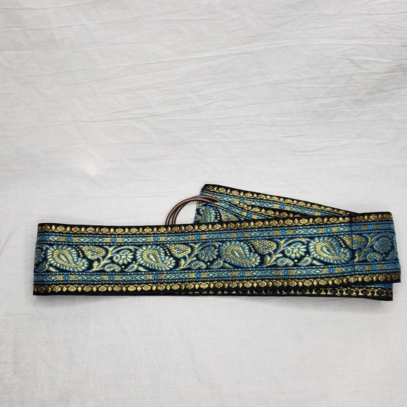 Vintage Adjustable Boho Fabric Belt D Ring Metallic Gold Thread Paisley - Picture 5 of 6